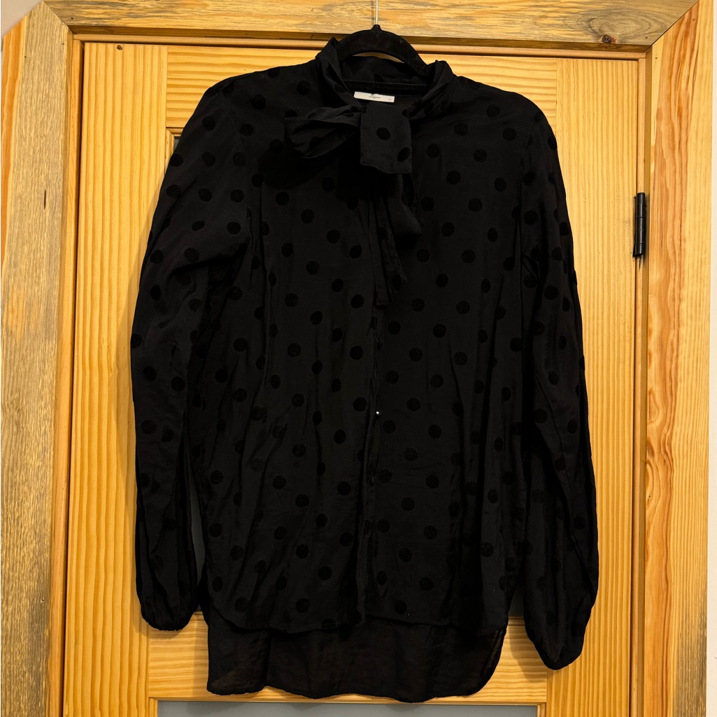 Euc Minimum Blouse